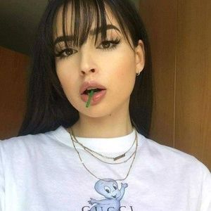 Meet your Posher, Mayra